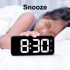 Reloj despertador digital LED con doble alarma y control de brillo