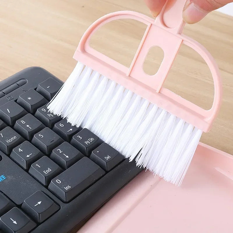 Set mini escoba y cepillo con recogedor para escritorio