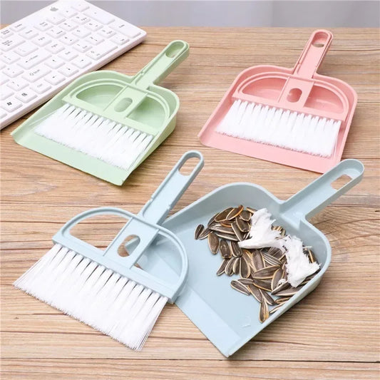 Set mini escoba y cepillo con recogedor para escritorio